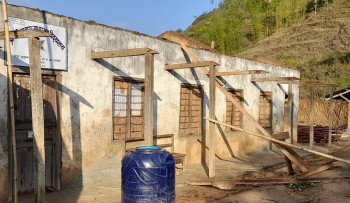 हावाहुरीबाट विद्यालयमा क्षति, पठनपाठन प्रभावित